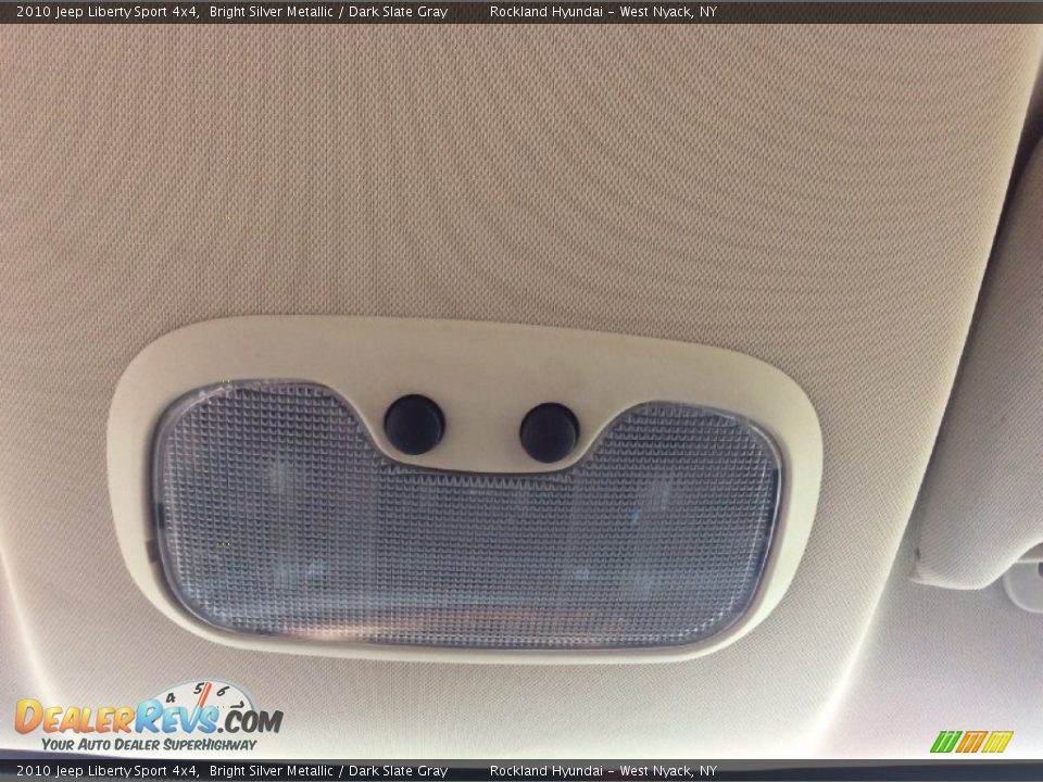 2010 Jeep Liberty Sport 4x4 Bright Silver Metallic / Dark Slate Gray Photo #11