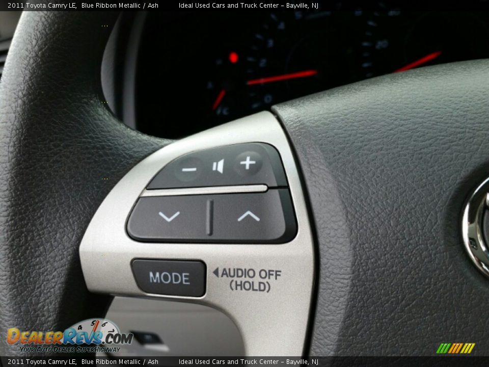 Controls of 2011 Toyota Camry LE Photo #24