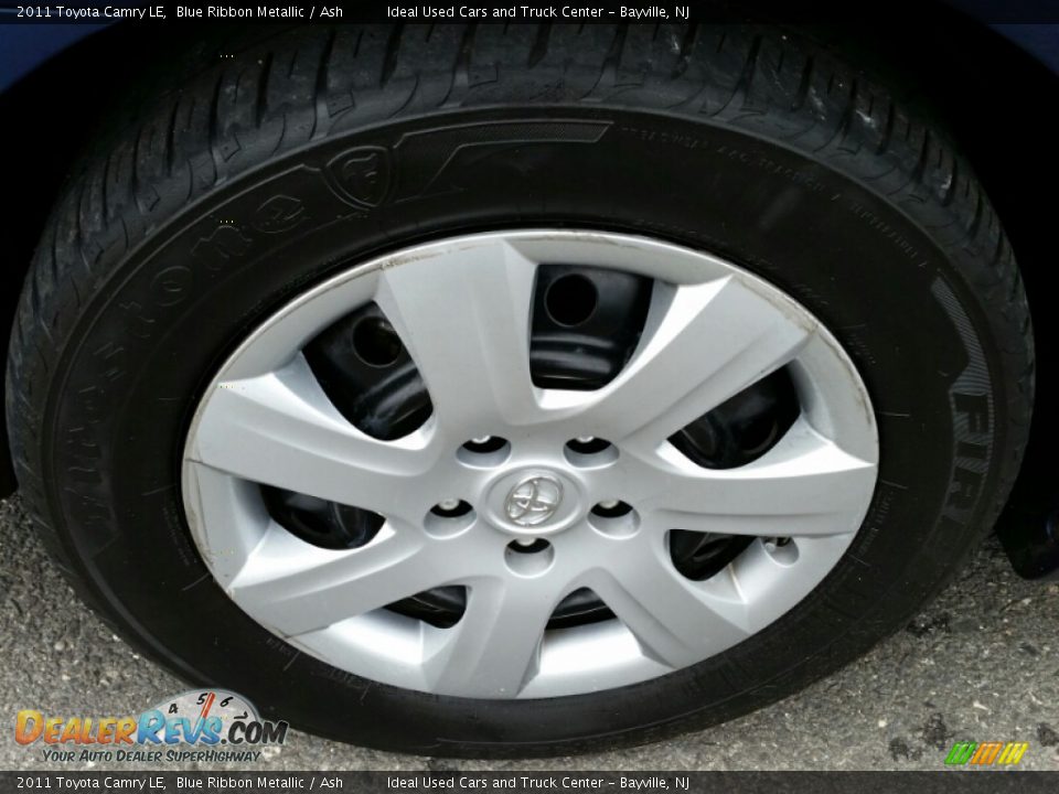 2011 Toyota Camry LE Wheel Photo #27