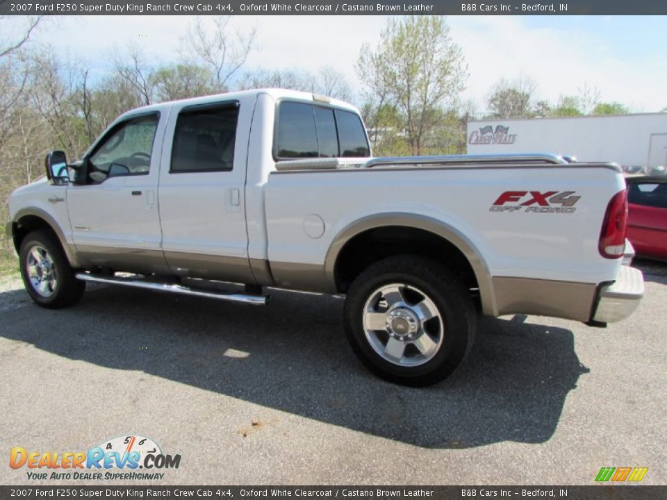 2007 Ford F250 Super Duty King Ranch Crew Cab 4x4 Oxford White Clearcoat / Castano Brown Leather Photo #5