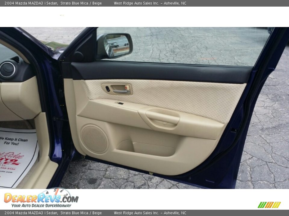 2004 Mazda MAZDA3 i Sedan Strato Blue Mica / Beige Photo #10