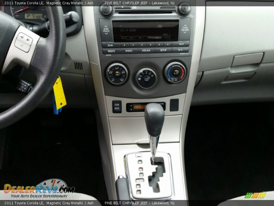 2011 Toyota Corolla LE Magnetic Gray Metallic / Ash Photo #15