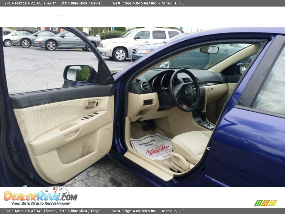 2004 Mazda MAZDA3 i Sedan Strato Blue Mica / Beige Photo #19