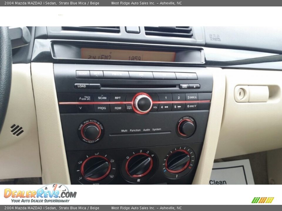 2004 Mazda MAZDA3 i Sedan Strato Blue Mica / Beige Photo #27