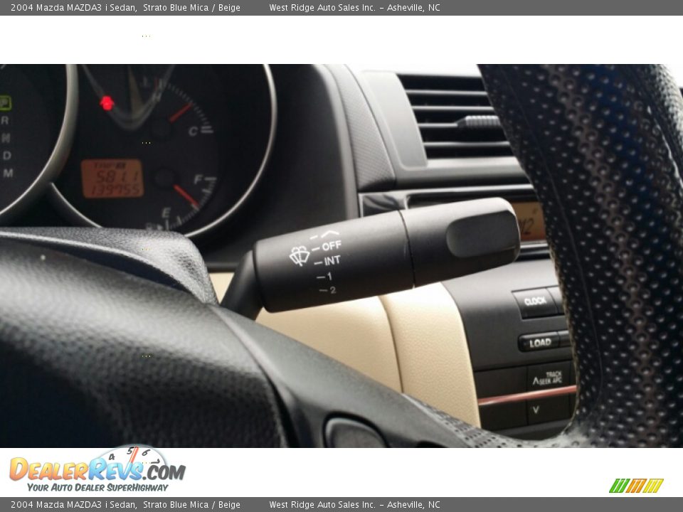 2004 Mazda MAZDA3 i Sedan Strato Blue Mica / Beige Photo #36