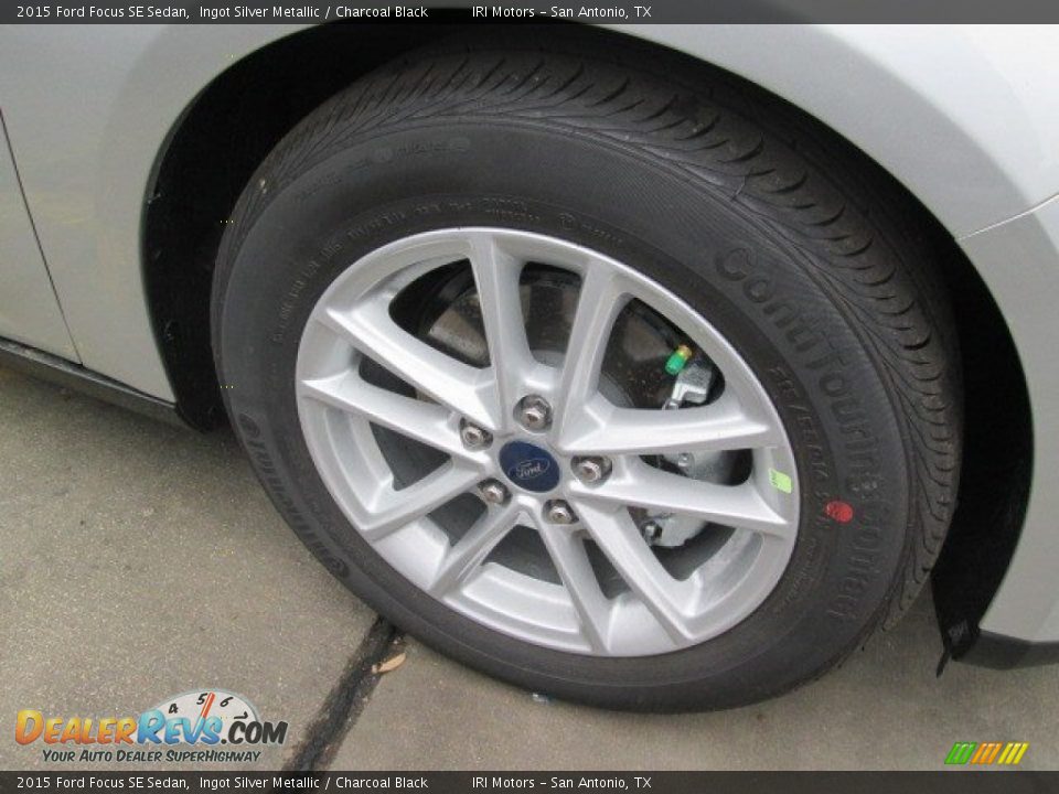 2015 Ford Focus SE Sedan Ingot Silver Metallic / Charcoal Black Photo #3