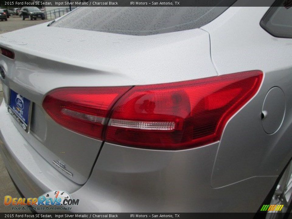 2015 Ford Focus SE Sedan Ingot Silver Metallic / Charcoal Black Photo #6