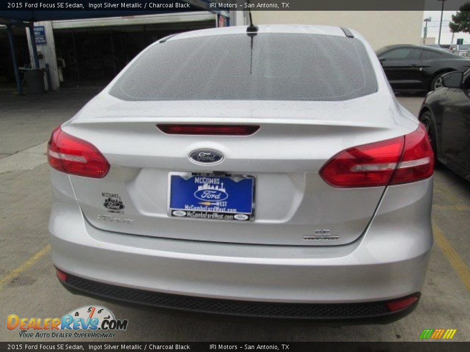 2015 Ford Focus SE Sedan Ingot Silver Metallic / Charcoal Black Photo #7