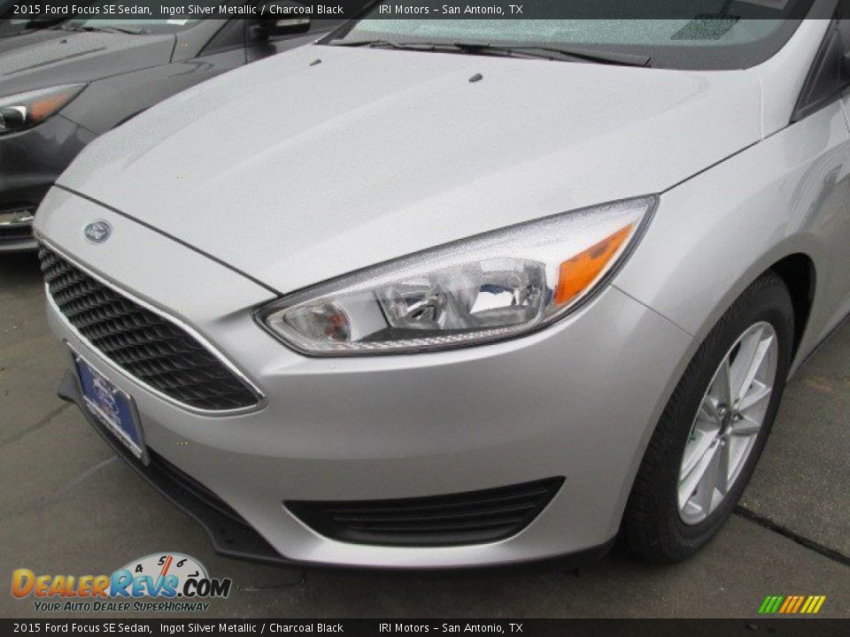 2015 Ford Focus SE Sedan Ingot Silver Metallic / Charcoal Black Photo #24