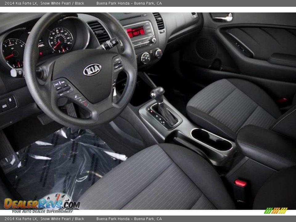 2014 Kia Forte LX Snow White Pearl / Black Photo #11