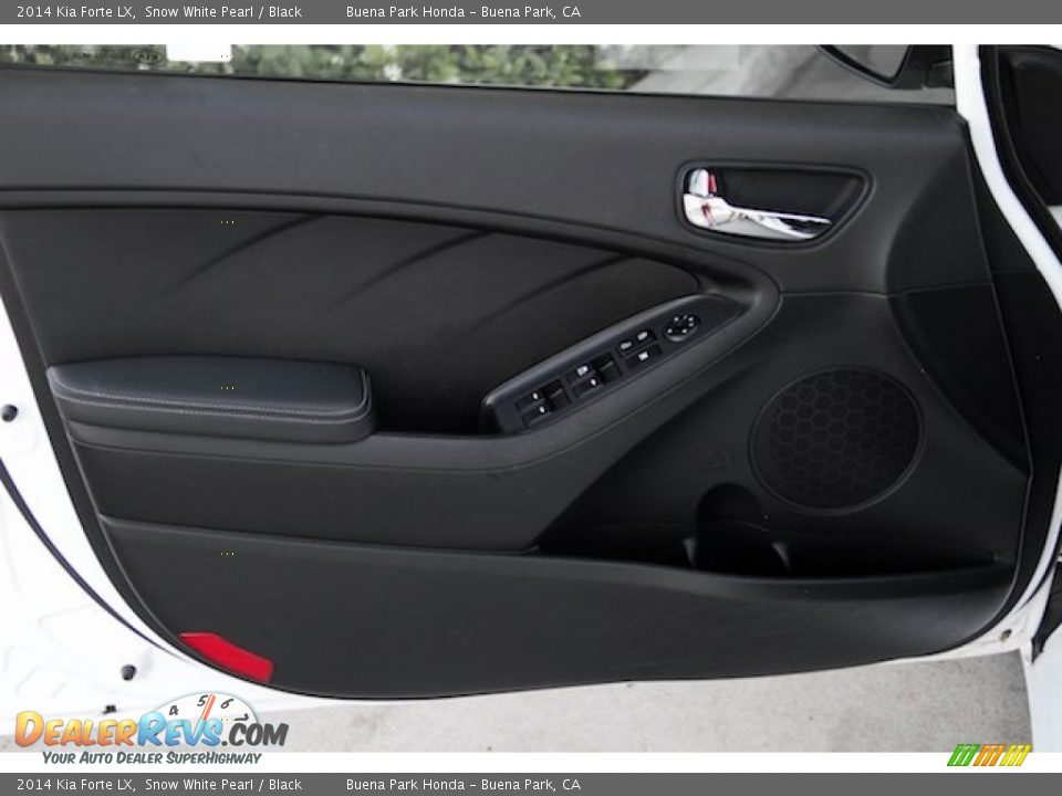 2014 Kia Forte LX Snow White Pearl / Black Photo #20