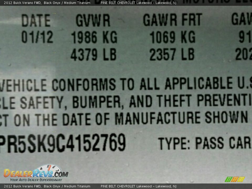 2012 Buick Verano FWD Black Onyx / Medium Titanium Photo #18