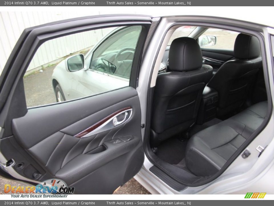 2014 Infiniti Q70 3.7 AWD Liquid Platinum / Graphite Photo #14