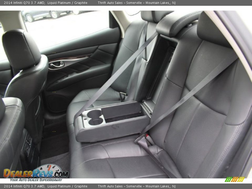 Rear Seat of 2014 Infiniti Q70 3.7 AWD Photo #16