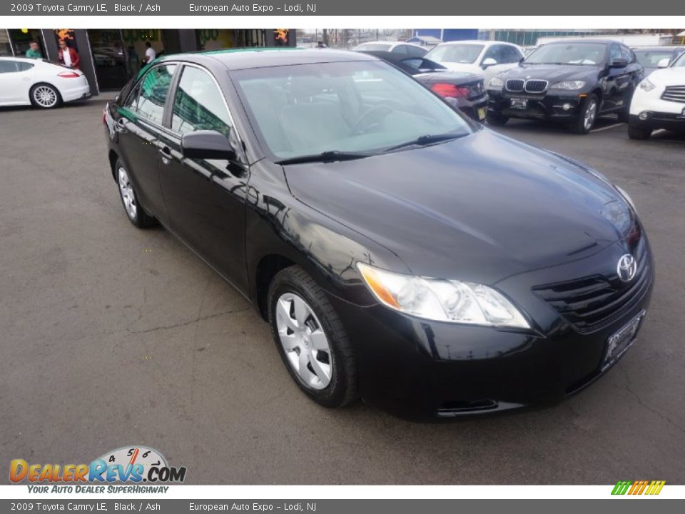 2009 Toyota Camry LE Black / Ash Photo #2