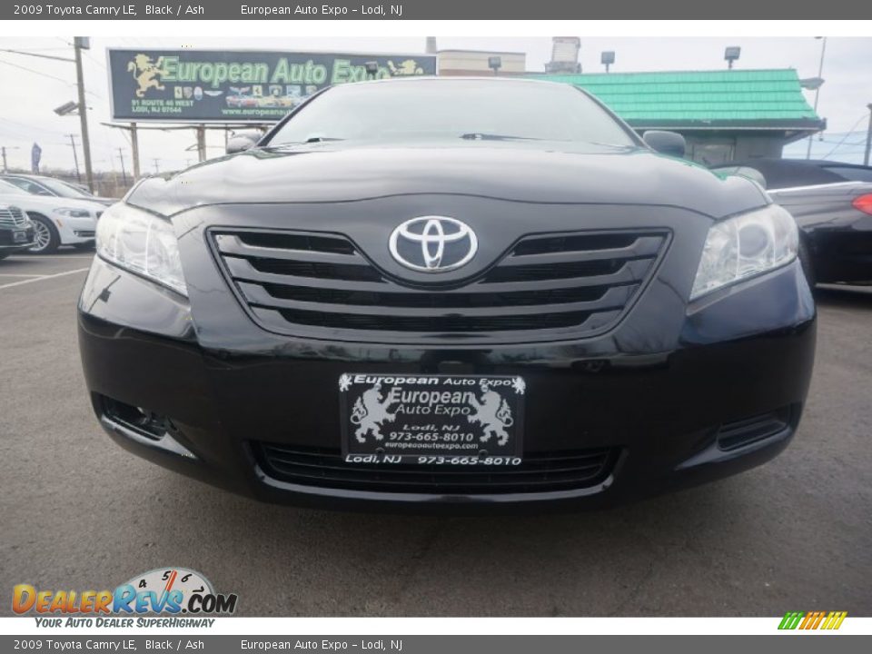 2009 Toyota Camry LE Black / Ash Photo #11