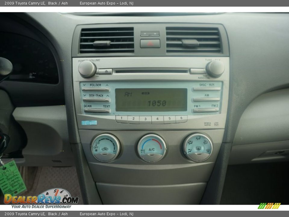 2009 Toyota Camry LE Black / Ash Photo #15