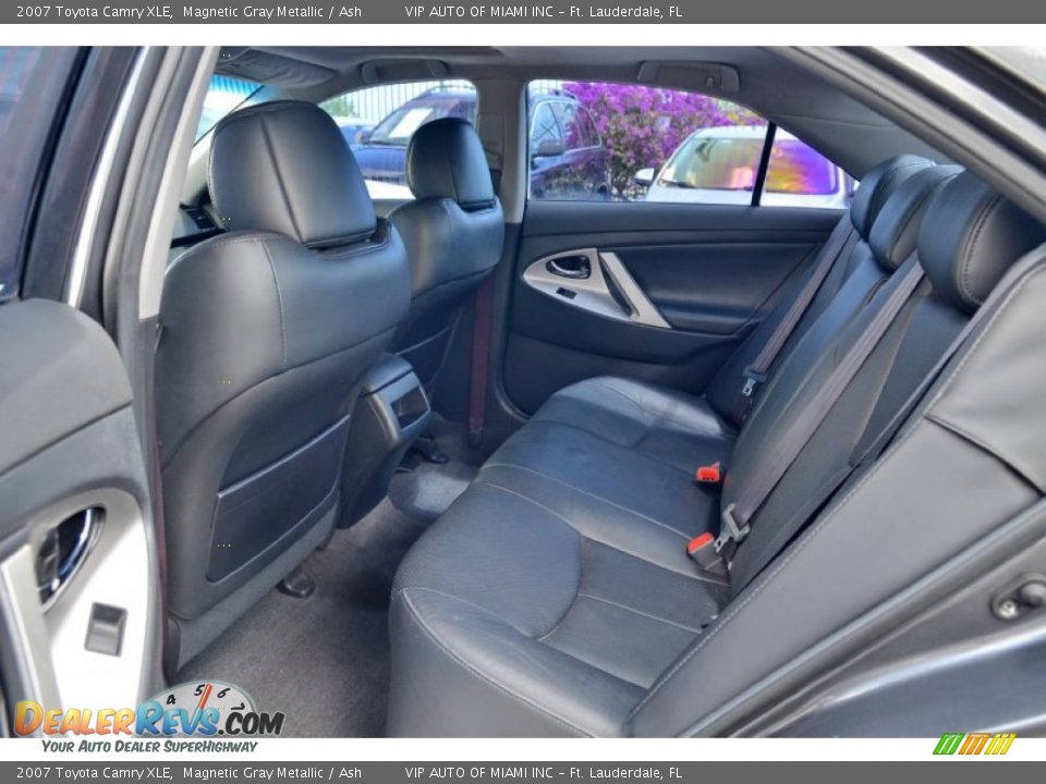 Rear Seat of 2007 Toyota Camry XLE Photo #36