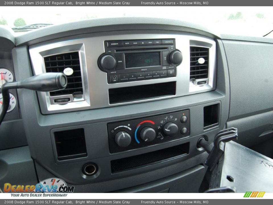 2008 Dodge Ram 1500 SLT Regular Cab Bright White / Medium Slate Gray Photo #24