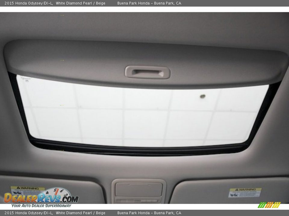 2015 Honda Odyssey EX-L White Diamond Pearl / Beige Photo #18