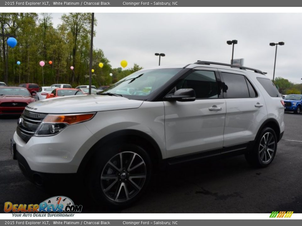 2015 Ford Explorer XLT White Platinum / Charcoal Black Photo #3