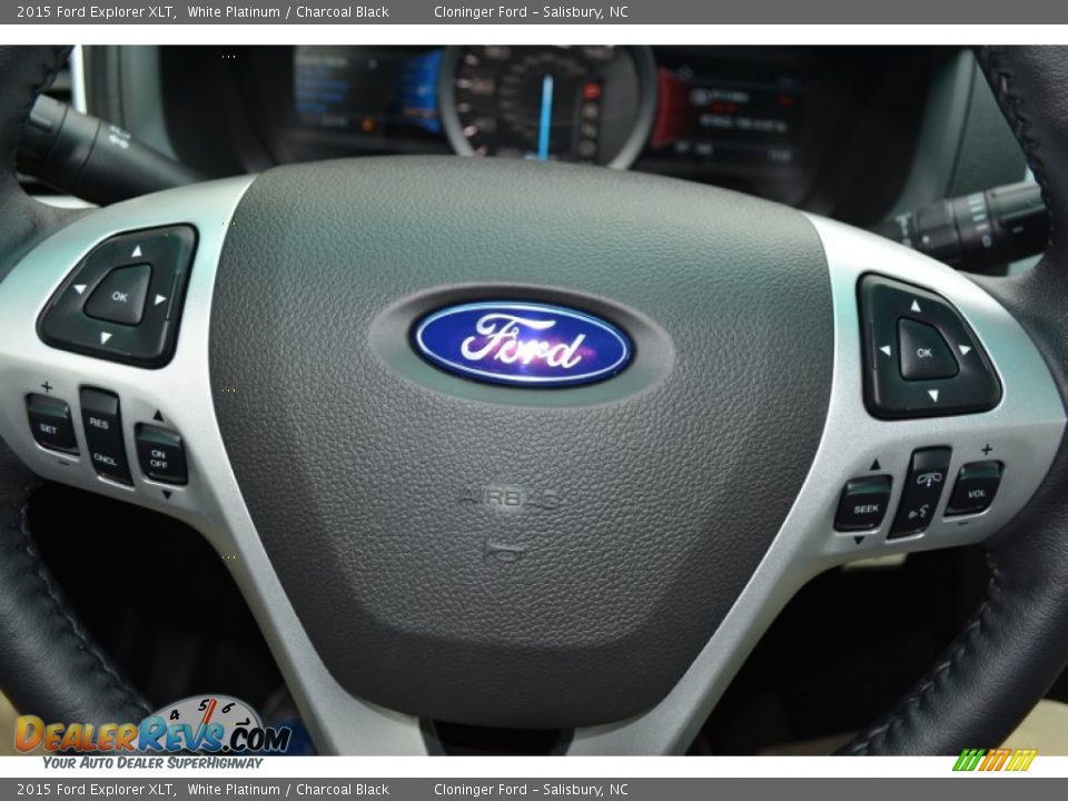2015 Ford Explorer XLT White Platinum / Charcoal Black Photo #21