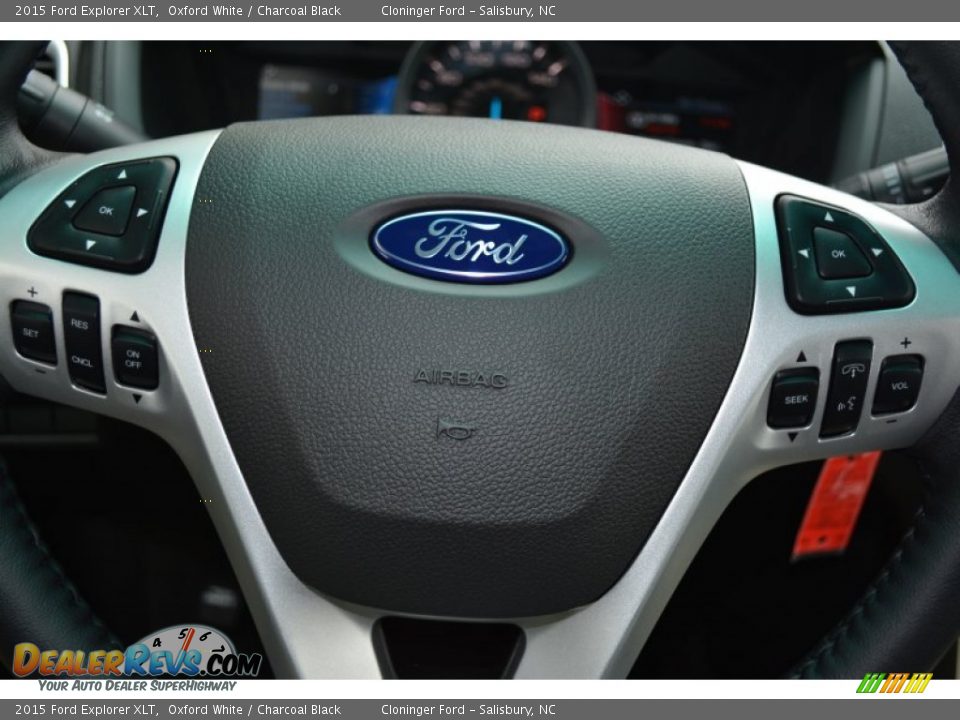2015 Ford Explorer XLT Oxford White / Charcoal Black Photo #20