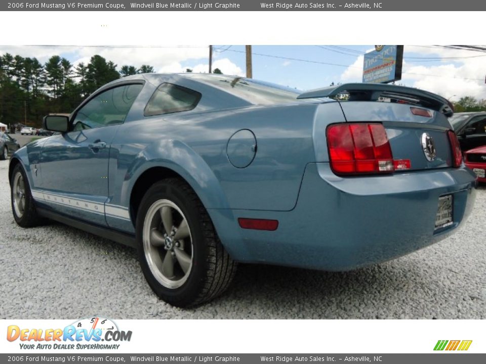 2006 Ford Mustang V6 Premium Coupe Windveil Blue Metallic / Light Graphite Photo #3