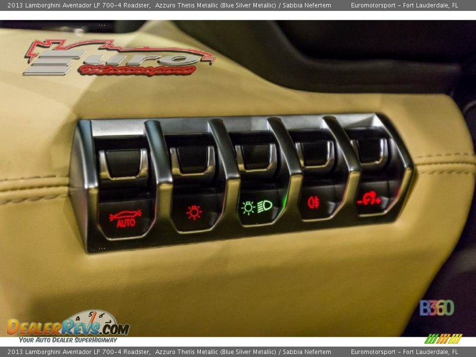 Controls of 2013 Lamborghini Aventador LP 700-4 Roadster Photo #54