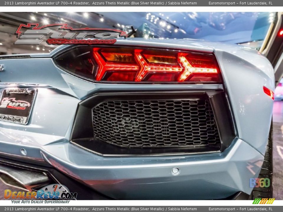 2013 Lamborghini Aventador LP 700-4 Roadster Azzuro Thetis Metallic (Blue Silver Metallic) / Sabbia Nefertem Photo #62