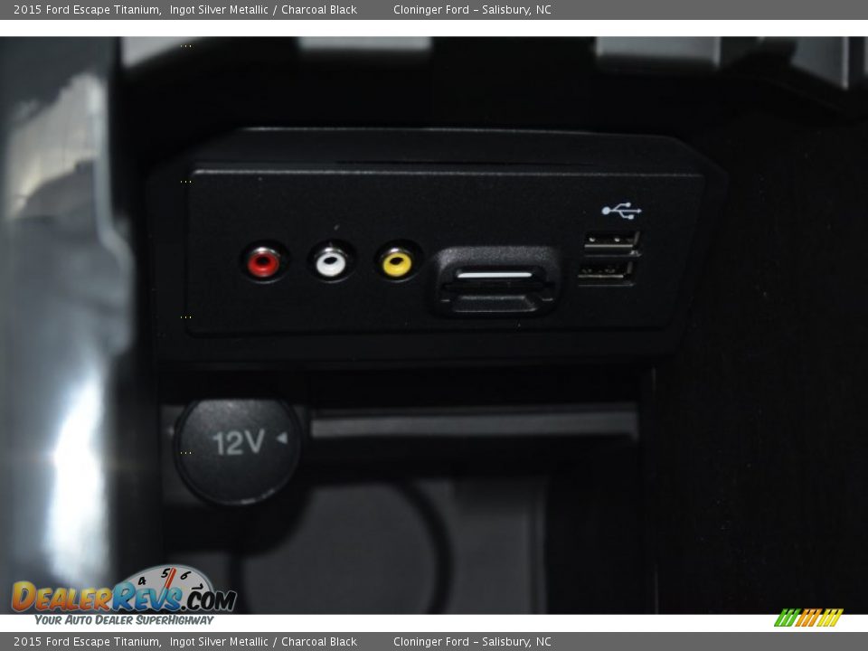 2015 Ford Escape Titanium Ingot Silver Metallic / Charcoal Black Photo #18