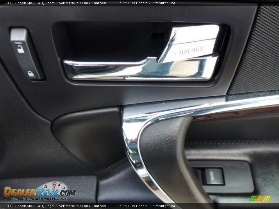 2012 Lincoln MKZ FWD Ingot Silver Metallic / Dark Charcoal Photo #7