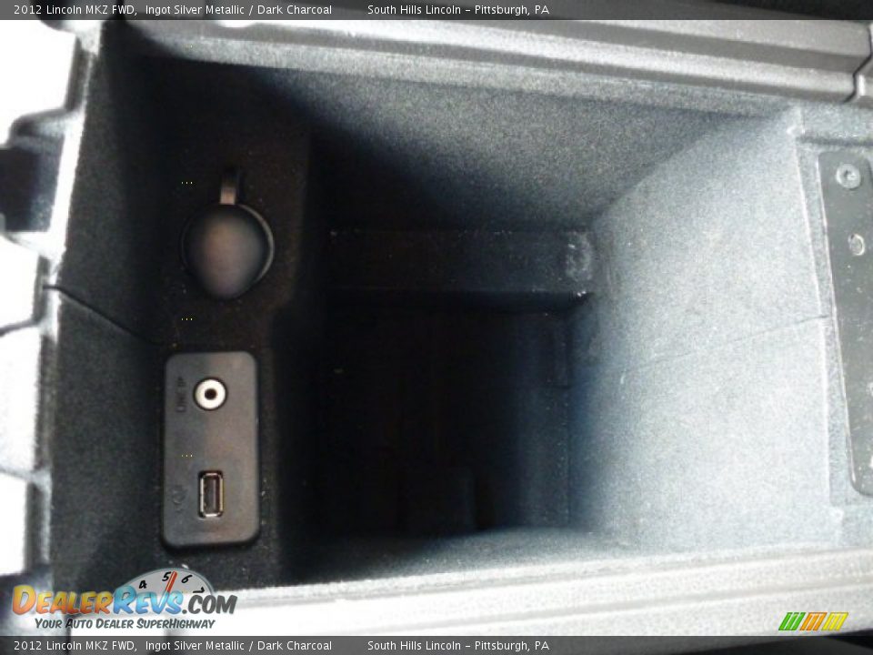2012 Lincoln MKZ FWD Ingot Silver Metallic / Dark Charcoal Photo #21