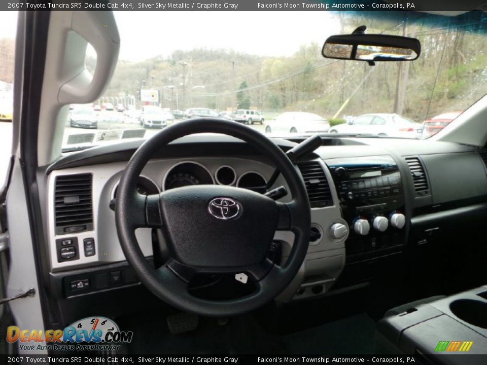 2007 Toyota Tundra SR5 Double Cab 4x4 Silver Sky Metallic / Graphite Gray Photo #16