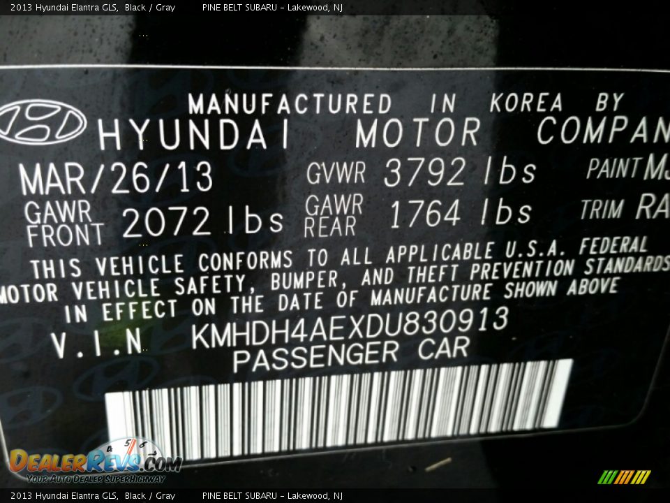2013 Hyundai Elantra GLS Black / Gray Photo #17