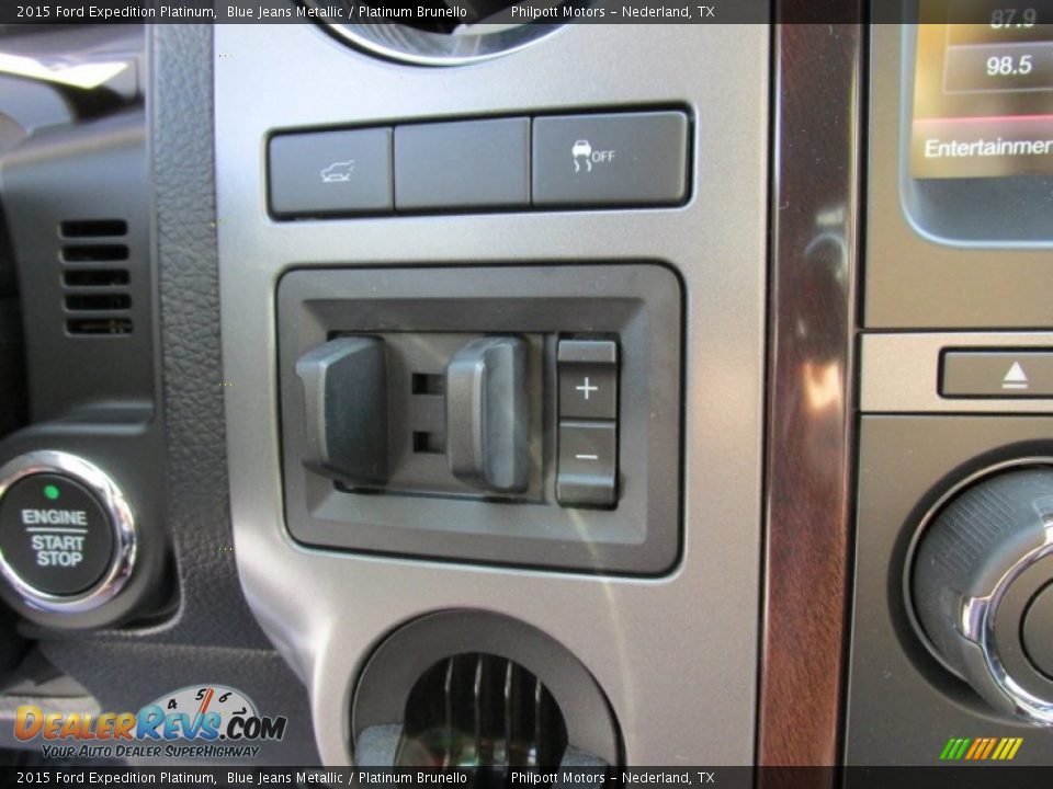 Controls of 2015 Ford Expedition Platinum Photo #35