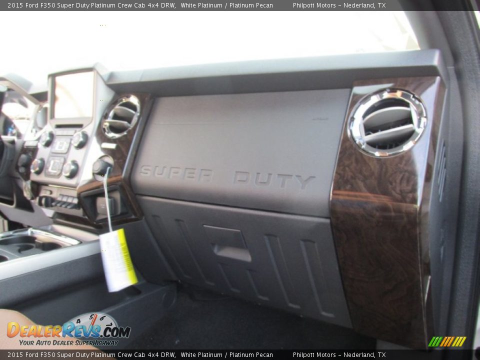 2015 Ford F350 Super Duty Platinum Crew Cab 4x4 DRW White Platinum / Platinum Pecan Photo #19
