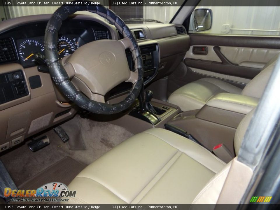 1995 Toyota Land Cruiser Desert Dune Metallic / Beige Photo #14