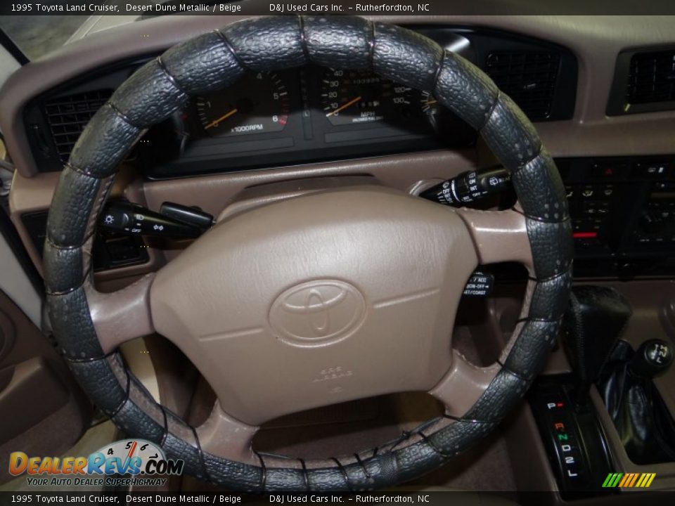 1995 Toyota Land Cruiser Desert Dune Metallic / Beige Photo #22