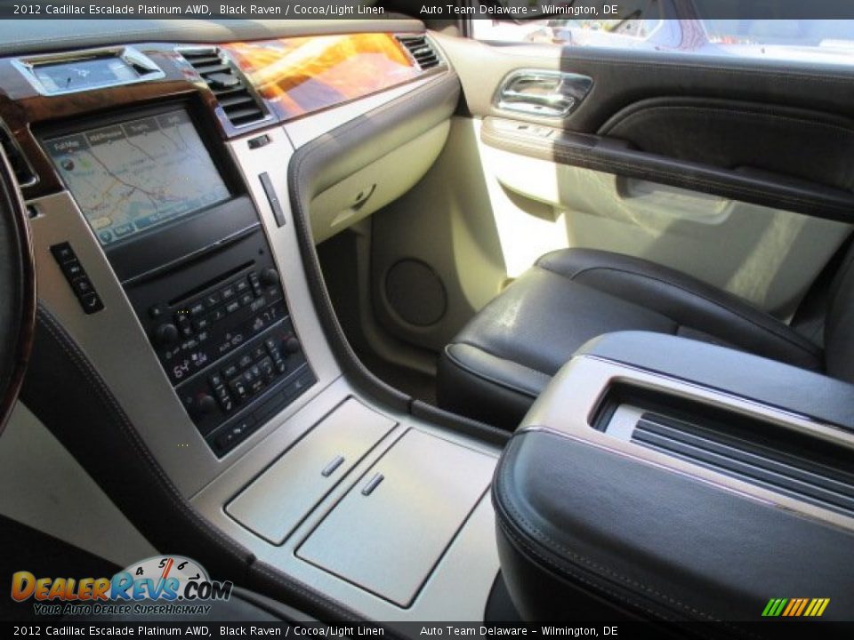 2012 Cadillac Escalade Platinum AWD Black Raven / Cocoa/Light Linen Photo #17