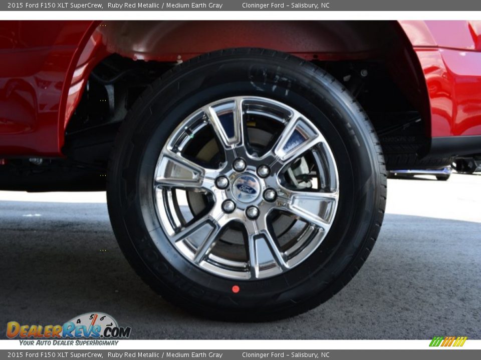 2015 Ford F150 XLT SuperCrew Ruby Red Metallic / Medium Earth Gray Photo #5