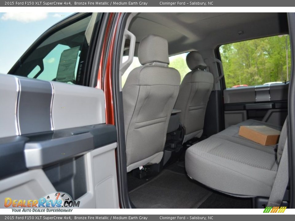 Rear Seat of 2015 Ford F150 XLT SuperCrew 4x4 Photo #10