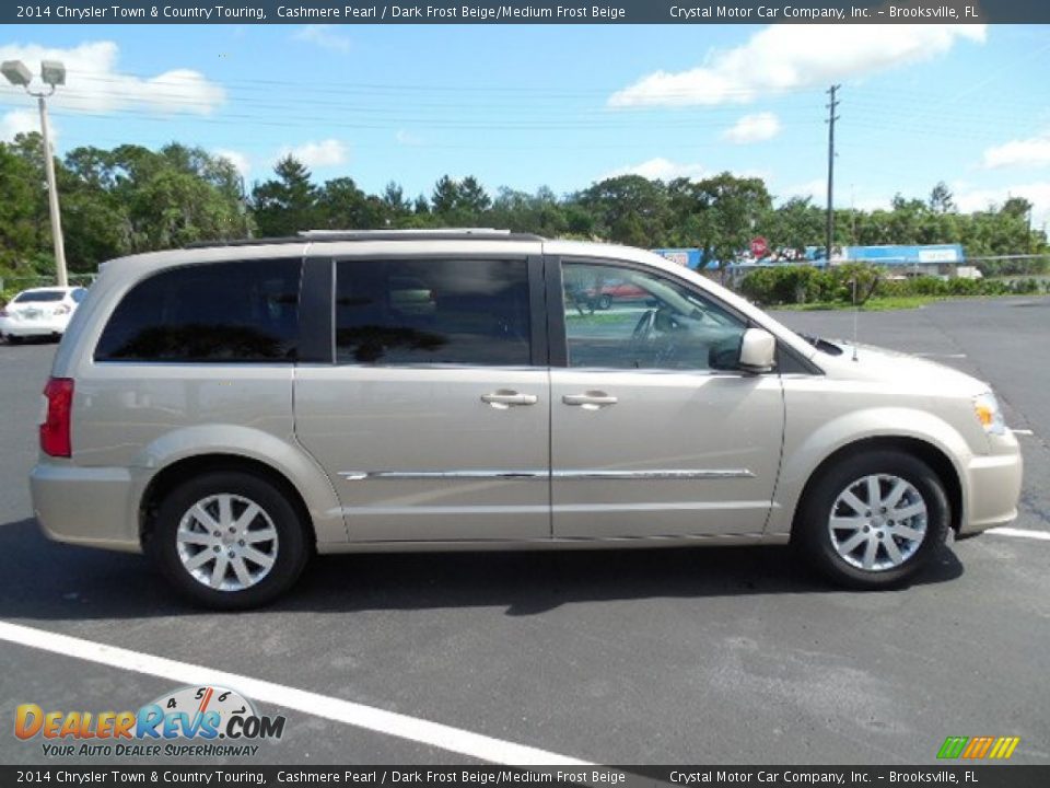 2014 Chrysler Town & Country Touring Cashmere Pearl / Dark Frost Beige/Medium Frost Beige Photo #12