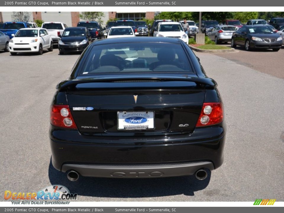 2005 Pontiac GTO Coupe Phantom Black Metallic / Black Photo #4