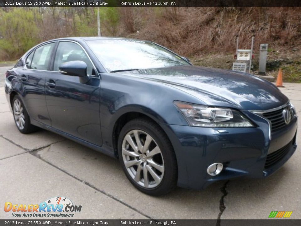 Front 3/4 View of 2013 Lexus GS 350 AWD Photo #3