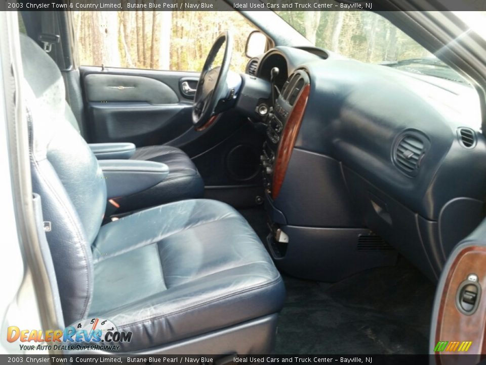 2003 Chrysler Town & Country Limited Butane Blue Pearl / Navy Blue Photo #10