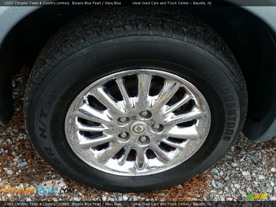 2003 Chrysler Town & Country Limited Wheel Photo #24