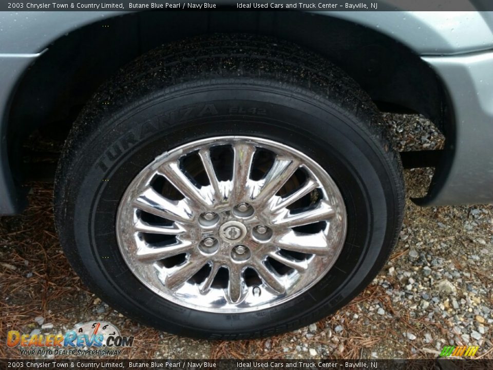 2003 Chrysler Town & Country Limited Wheel Photo #25