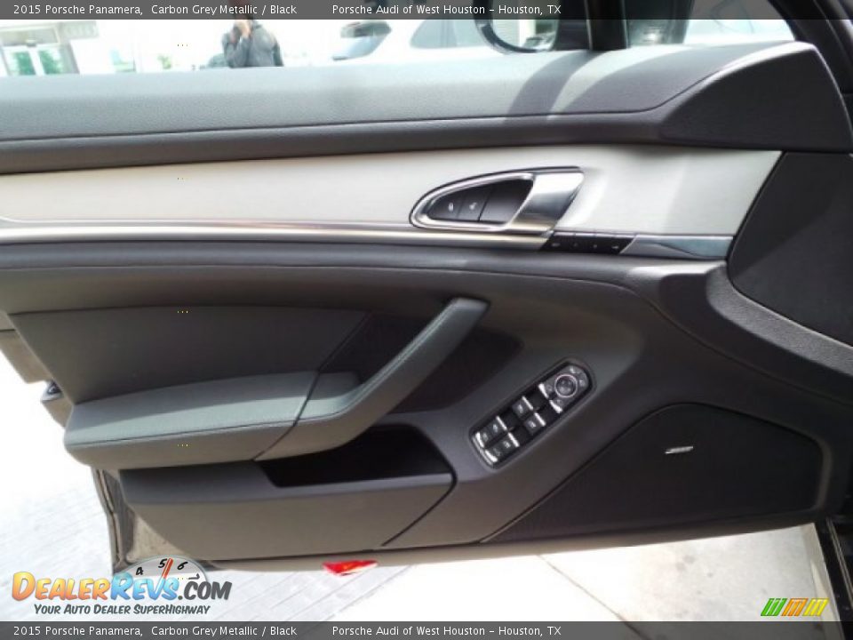 Door Panel of 2015 Porsche Panamera  Photo #10