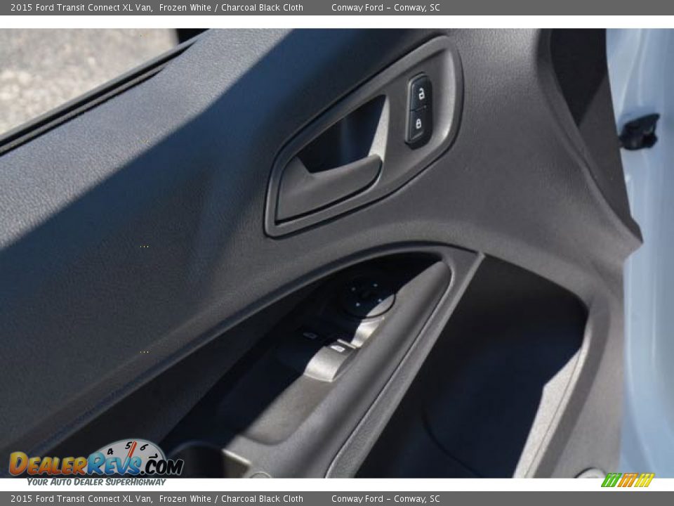 2015 Ford Transit Connect XL Van Frozen White / Charcoal Black Cloth Photo #17